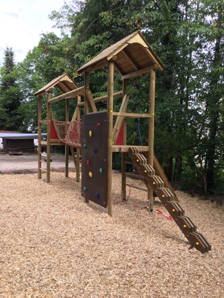 Zweiturmanlage für Kita